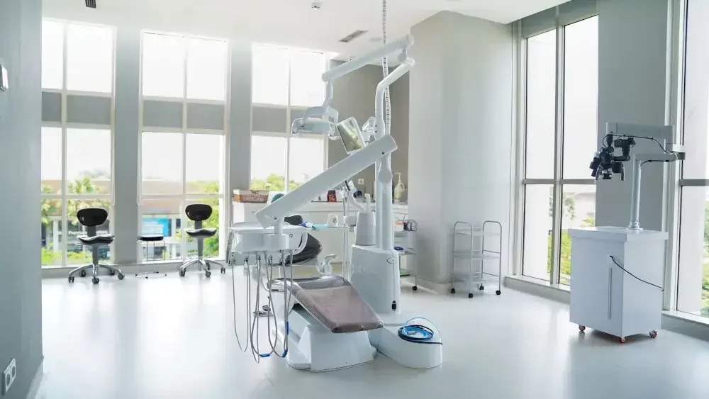 tempat cabut gigi bsd